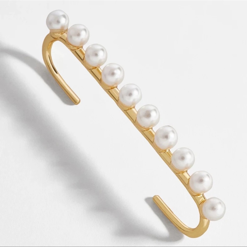 18k Gold Pearl Ear Cuff Bar - Picture 3 of 3